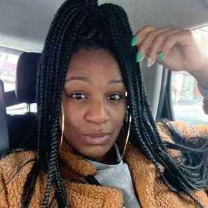 Meet your Posher, Shayla